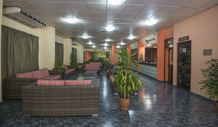 Hotel Saint John´s, Vedado
